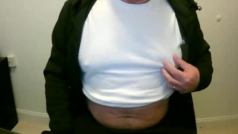 Snapshot of scotti30 chatting on February 2, 2025, 9:08 am Scott online show from February 2, 2025, 9:08 am