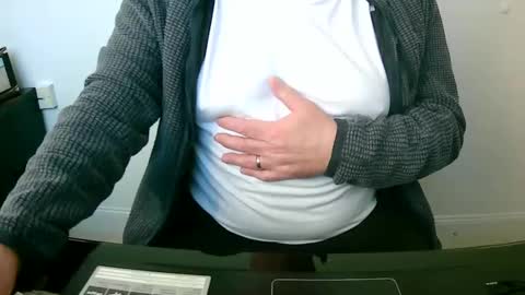 Snapshot of scotti30 chatting on February 14, 2025, 3:05 pm Scott online show from February 14, 2025, 3:05 pm