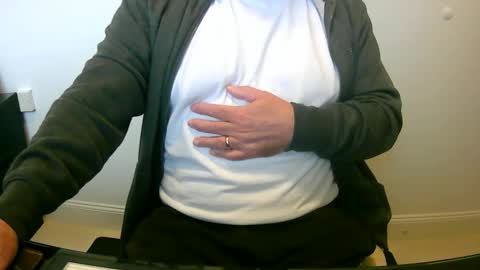 Snapshot of scotti30 chatting on October 17, 2025, 8:17 am Scott online show from October 17, 2025, 8:17 am