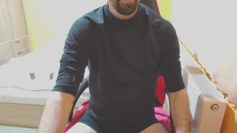 Snapshot of scotty_98 chatting on January 12, 2025, 8:36 pm scotty_98 online show from January 12, 2025, 8:36 pm