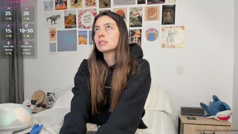 Snapshot of seahotseason chatting on January 24, 2025, 3:54 am Aria Independent model online show from January 24, 2025, 3:54 am