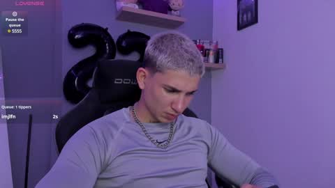 Snapshot of sebas__23 chatting on December 26, 2024, 10:52 pm Sebastin online show from December 26, 2024, 10:52 pm