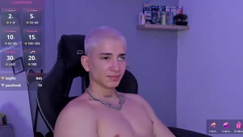 Snapshot of sebas__23 chatting on January 17, 2025, 2:39 am Sebastin online show from January 17, 2025, 2:39 am