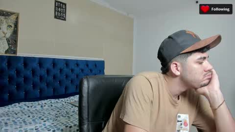 Snapshot of sebastian_jhonson chatting on October 30, 2025, 2:46 am sebastian_jhonson online show from October 30, 2025, 2:46 am