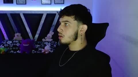 Sebas online show from October 17, 2025, 1:25 pm