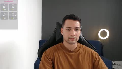 Snapshot of secretboy5000 chatting on February 7, 2025, 4:35 pm Jex online show from February 7, 2025, 4:35 pm