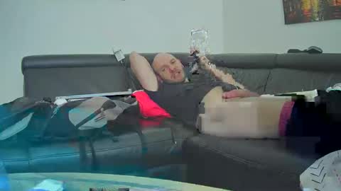 Snapshot of seeebi chatting on March 9, 2025, 8:51 am Sebastian online show from March 9, 2025, 8:51 am