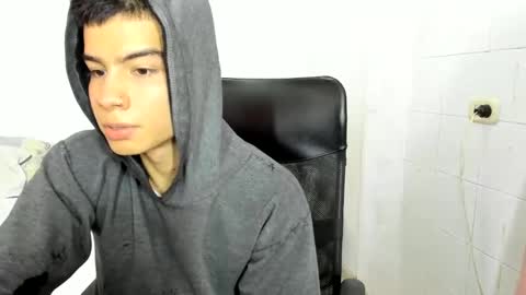 Snapshot of seigfried0 chatting on March 2, 2025, 7:12 pm Seigfried online show from March 2, 2025, 7:12 pm