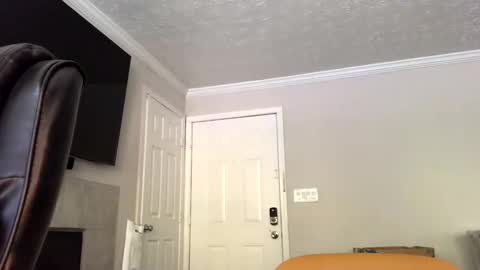 Snapshot of sencilloparati chatting on October 14, 2025, 3:46 pm sencilloparati online show from October 14, 2025, 3:46 pm