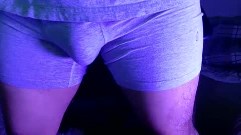 Snapshot of senorgrower chatting on December 3, 2024, 6:59 am Mr. Watch Me Grow online show from December 3, 2024, 6:59 am