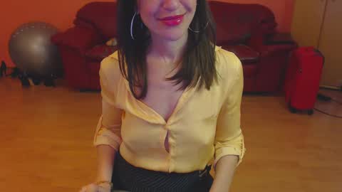 Snapshot of sensualmyra chatting on January 18, 2025, 1:40 pm sensualmyra online show from January 18, 2025, 1:40 pm
