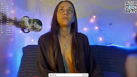 Snapshot of sereia_vessel chatting on November 3, 2025, 6:47 am sereia_vessel online show from November 3, 2025, 6:47 am