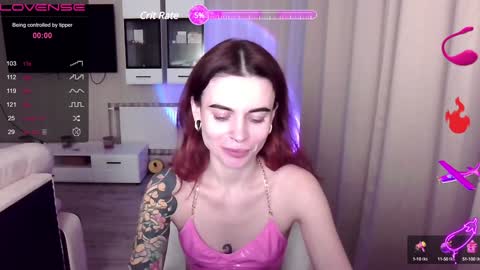 Snapshot of serenamilss chatting on December 27, 2024, 7:03 pm serenamilss online show from December 27, 2024, 7:03 pm