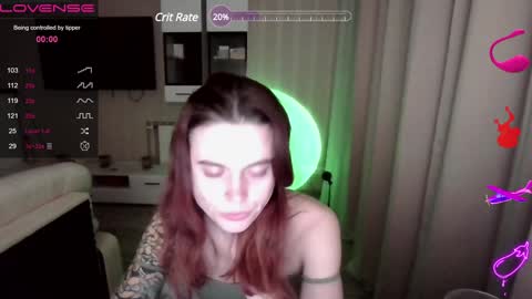 Snapshot of serenamilss chatting on January 15, 2025, 9:51 pm serenamilss online show from January 15, 2025, 9:51 pm