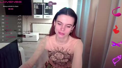 Snapshot of serenamilss chatting on February 15, 2025, 10:55 am serenamilss online show from February 15, 2025, 10:55 am