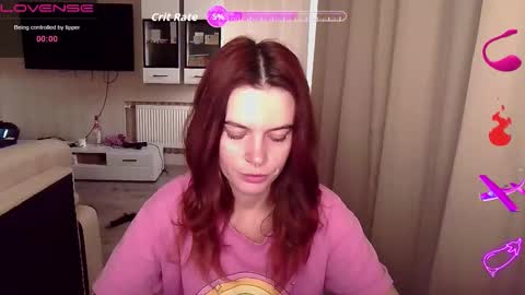 Snapshot of serenamilss chatting on September 12, 2025, 7:19 am serenamilss online show from September 12, 2025, 7:19 am