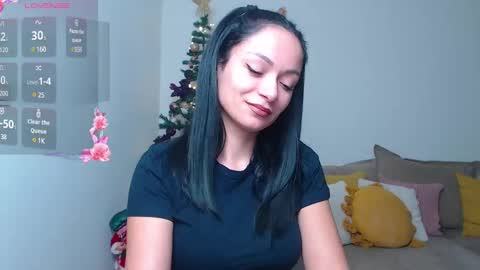 SereneSophi online show from December 23, 2024, 9:51 pm