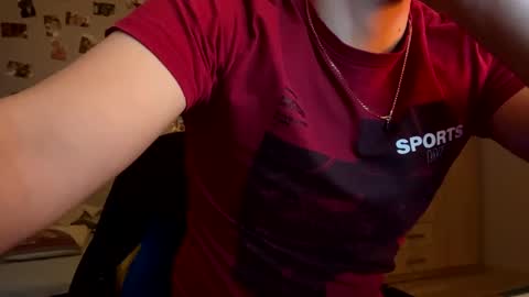 Snapshot of sewek101 chatting on March 9, 2025, 8:42 pm Sewerin online show from March 9, 2025, 8:42 pm