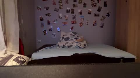 Snapshot of sewek101 chatting on March 9, 2025, 11:46 pm Sewerin online show from March 9, 2025, 11:46 pm