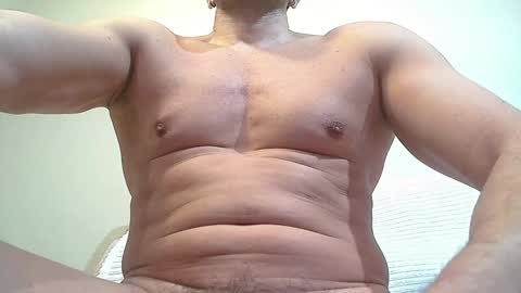 Snapshot of sex_machine_19 chatting on December 17, 2024, 11:39 am SEX MACHINE 19 online show from December 17, 2024, 11:39 am