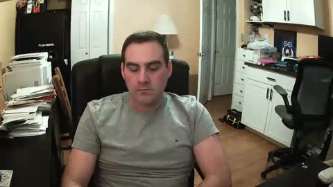 Snapshot of sexfungames chatting on December 14, 2024, 9:45 pm Kyle online show from December 14, 2024, 9:45 pm