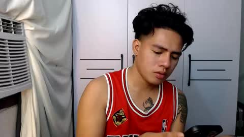 Snapshot of sexloversxxxx chatting on October 9, 2025, 2:09 am HI I AM JAMESPLEASE LET ME DO SOME HOT SHOWS FOR YOU HERE FOR MY SCHOOL AND FOR MY FAMILY online show from October 9, 2025, 2:09 am