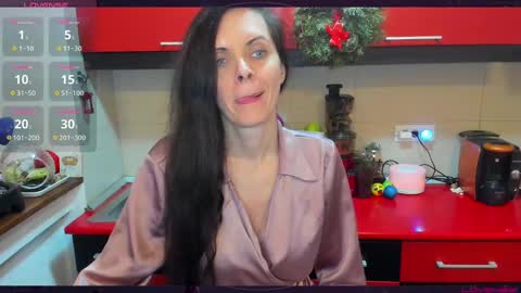 Snapshot of sexqueen1111 chatting on January 1, 2025, 2:42 pm sexqueen1111 online show from January 1, 2025, 2:42 pm
