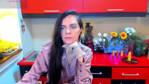Snapshot of sexqueen1111 chatting on January 21, 2025, 4:10 am sexqueen1111 online show from January 21, 2025, 4:10 am