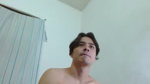 Snapshot of sexx_trip chatting on December 5, 2024, 3:50 pm Axel online show from December 5, 2024, 3:50 pm