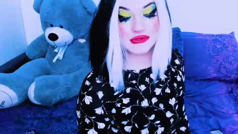 Snapshot of sexxx_queen chatting on February 17, 2025, 3:09 pm sexxx_queen online show from February 17, 2025, 3:09 pm