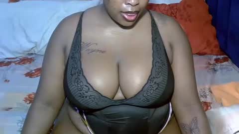 Snapshot of sexxy_brii chatting on November 1, 2025, 3:30 am sexxy_brii online show from November 1, 2025, 3:30 am