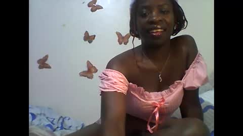 Snapshot of sexy_annbel chatting on October 25, 2025, 12:18 am Ann online show from October 25, 2025, 12:18 am