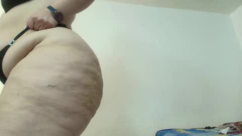 Snapshot of sexy_curvi chatting on December 20, 2024, 4:46 pm karla           instagram  online show from December 20, 2024, 4:46 pm