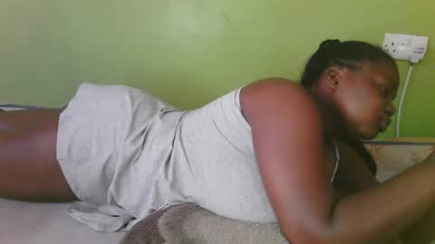 Snapshot of sexy_divana chatting on March 7, 2025, 6:35 am sexy_divana online show from March 7, 2025, 6:35 am