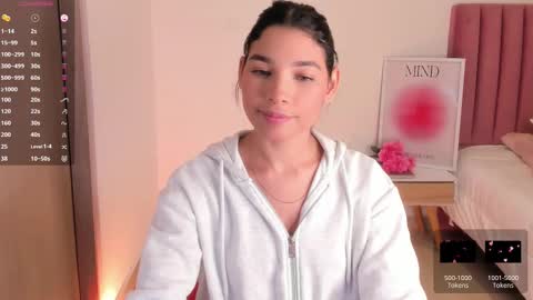 Snapshot of sexy_dreams19 chatting on February 12, 2025, 2:56 am My name is Keyty H. Welcome online show from February 12, 2025, 2:56 am