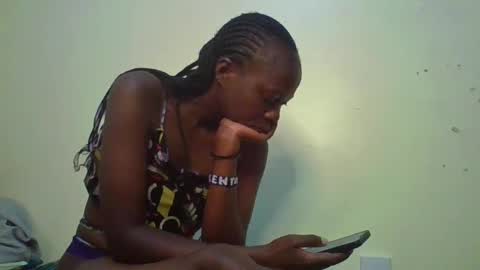 Snapshot of sexybilha483 chatting on February 26, 2025, 6:43 pm Sexybilha483 online show from February 26, 2025, 6:43 pm