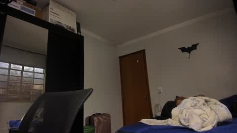 Snapshot of sexyflightz chatting on December 18, 2024, 9:58 am chris online show from December 18, 2024, 9:58 am