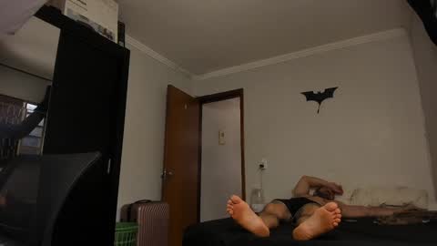 Snapshot of sexyflightz chatting on January 7, 2025, 8:10 pm chris online show from January 7, 2025, 8:10 pm