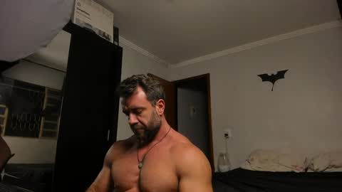 Snapshot of sexyflightz chatting on January 8, 2025, 10:16 pm chris online show from January 8, 2025, 10:16 pm