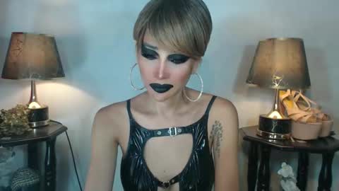 Queen Sofia online show from October 10, 2025, 5:28 am