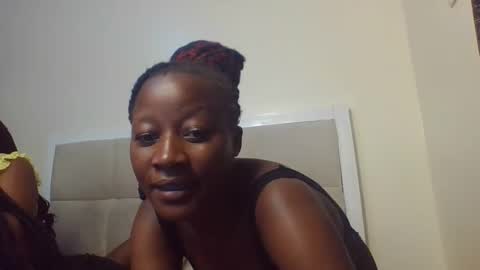 Snapshot of sexymia56 chatting on October 15, 2025, 9:37 pm Miss mia online show from October 15, 2025, 9:37 pm