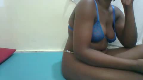 PAULINE online show from September 17, 2025, 12:01 am