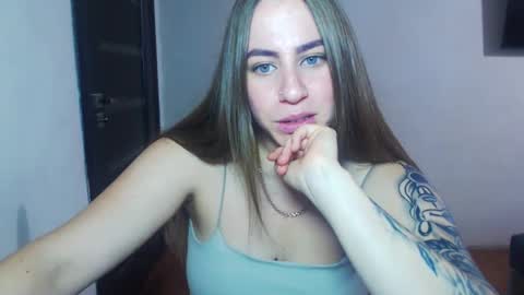 Yuliia online show from October 14, 2025, 11:44 am