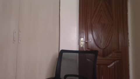 SEXYPETITE online show from November 8, 2025, 7:45 pm