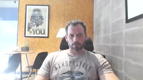 Snapshot of shad0w_hunter chatting on February 10, 2025, 7:17 pm shad0w_hunter online show from February 10, 2025, 7:17 pm