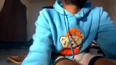 Snapshot of shadow_ps7 chatting on January 4, 2025, 4:23 am Shadow online show from January 4, 2025, 4:23 am