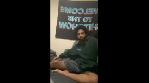 Snapshot of shadow_ps7 chatting on October 12, 2025, 11:15 pm Shadow online show from October 12, 2025, 11:15 pm