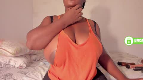 Snapshot of shannick03 chatting on January 19, 2025, 8:09 pm shack03 online show from January 19, 2025, 8:09 pm