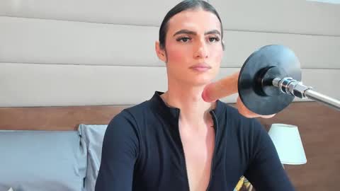 Snapshot of shantall_skinny chatting on September 22, 2025, 2:57 am Shantall online show from September 22, 2025, 2:57 am