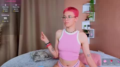 Snapshot of sharli_rose chatting on September 25, 2025, 4:32 pm Sharli online show from September 25, 2025, 4:32 pm